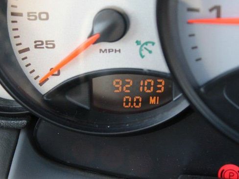 Used 1999 Porsche 911 Carrera image 9