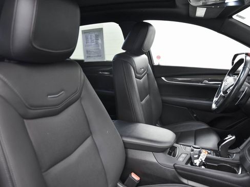 Used 2021 Cadillac XT5 Sportv w/ LPO, Floor Liner Package image 13