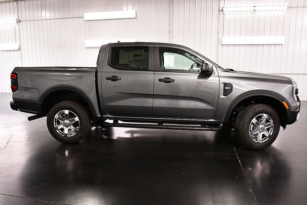 New 2026 Ford Ranger XLT w/ Equipment Group 301A High AWD/4WD image 8
