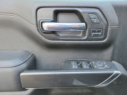 Used 2022 GMC Sierra 1500 AT4 w/ AT4 Premium Package image 24