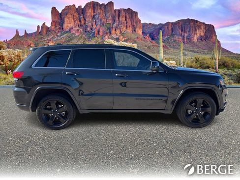Used 2015 Jeep Grand Cherokee Altitude image 8