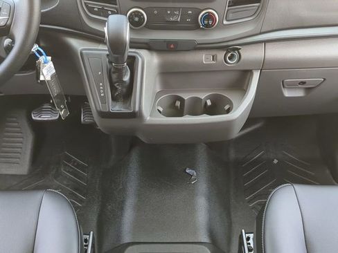 New 2025 Ford Transit 250 Low Roof image 17