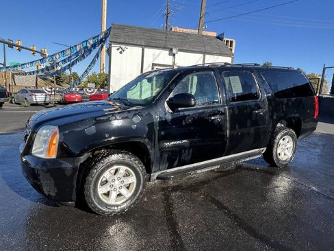 Used 2014 GMC Yukon XL SLT image 5
