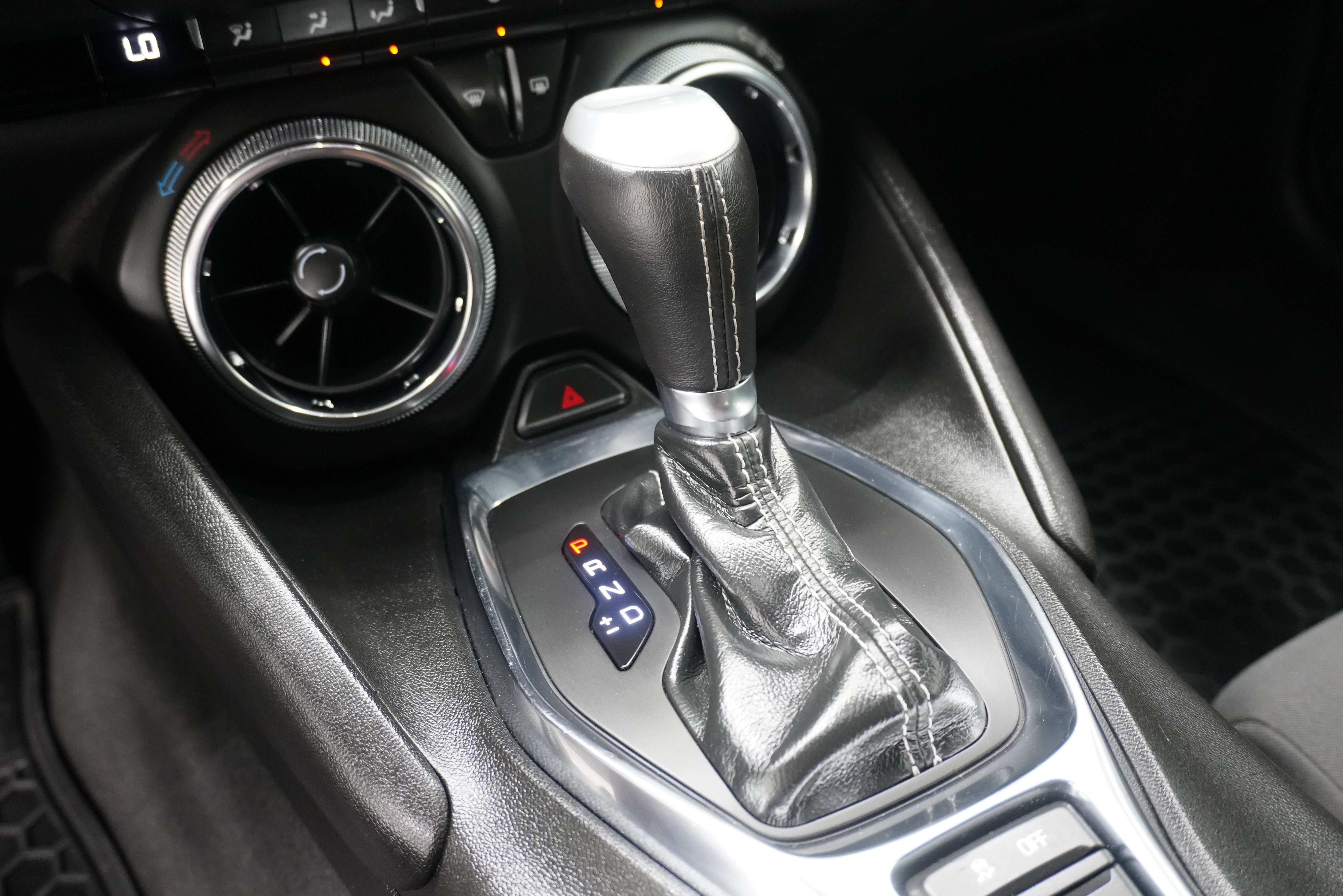 Used 2023 Chevrolet Camaro LT RWD image 20