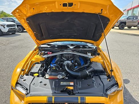 Used 2013 Ford Mustang Boss 302 w/ Boss 302 Accessory Pkg image 4