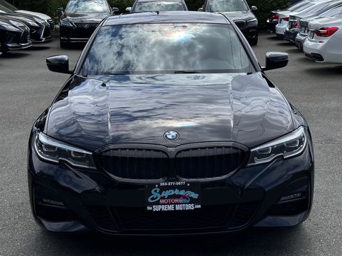 Used 2021 BMW 330i Sedan w/ M Sport Package RWD image 9