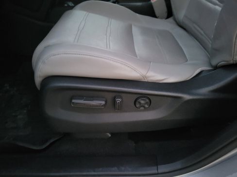 Used 2017 Honda CR-V EX-L image 17