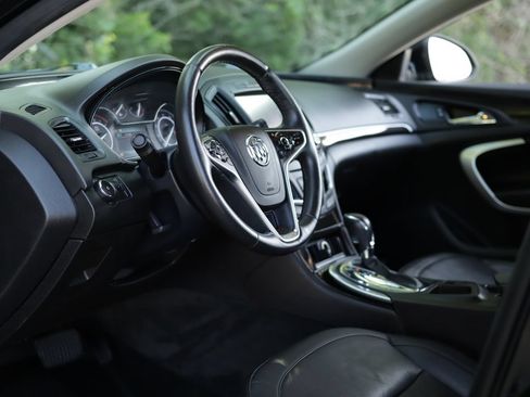 Used 2016 Buick Regal Premium FWD image 9