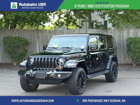 Used 2021 Jeep Wrangler Unlimited Sahara AWD/4WD image 1
