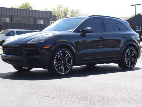 Used 2019 Porsche Cayenne S AWD/4WD image 11