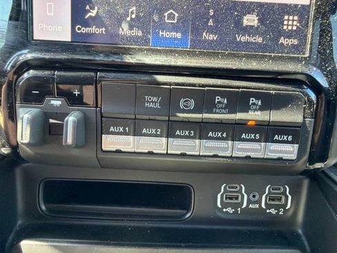 Used 2022 RAM 2500 Laramie AWD/4WD image 39