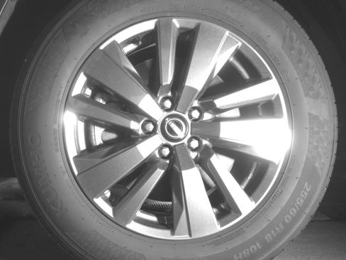 Used 2025 Nissan Pathfinder SV FWD image 12