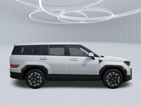 New 2026 Hyundai Santa Fe SE image 7