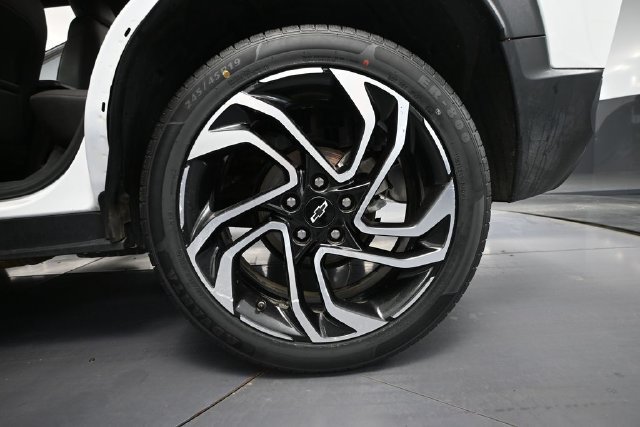 Used 2025 Chevrolet TrailBlazer RS w/ Convenience Package FWD image 10