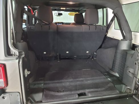 Used 2016 Jeep Wrangler Unlimited Sport w/ Quick Order Package 24S image 41