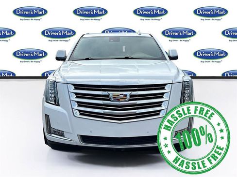 Used 2020 Cadillac Escalade ESV Platinum AWD/4WD image 2