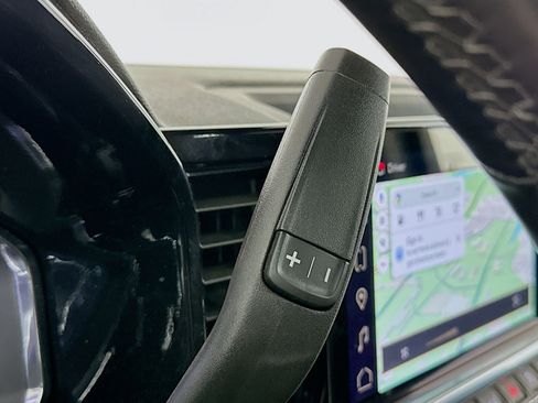 Used 2024 GMC Sierra 1500 Elevation image 25