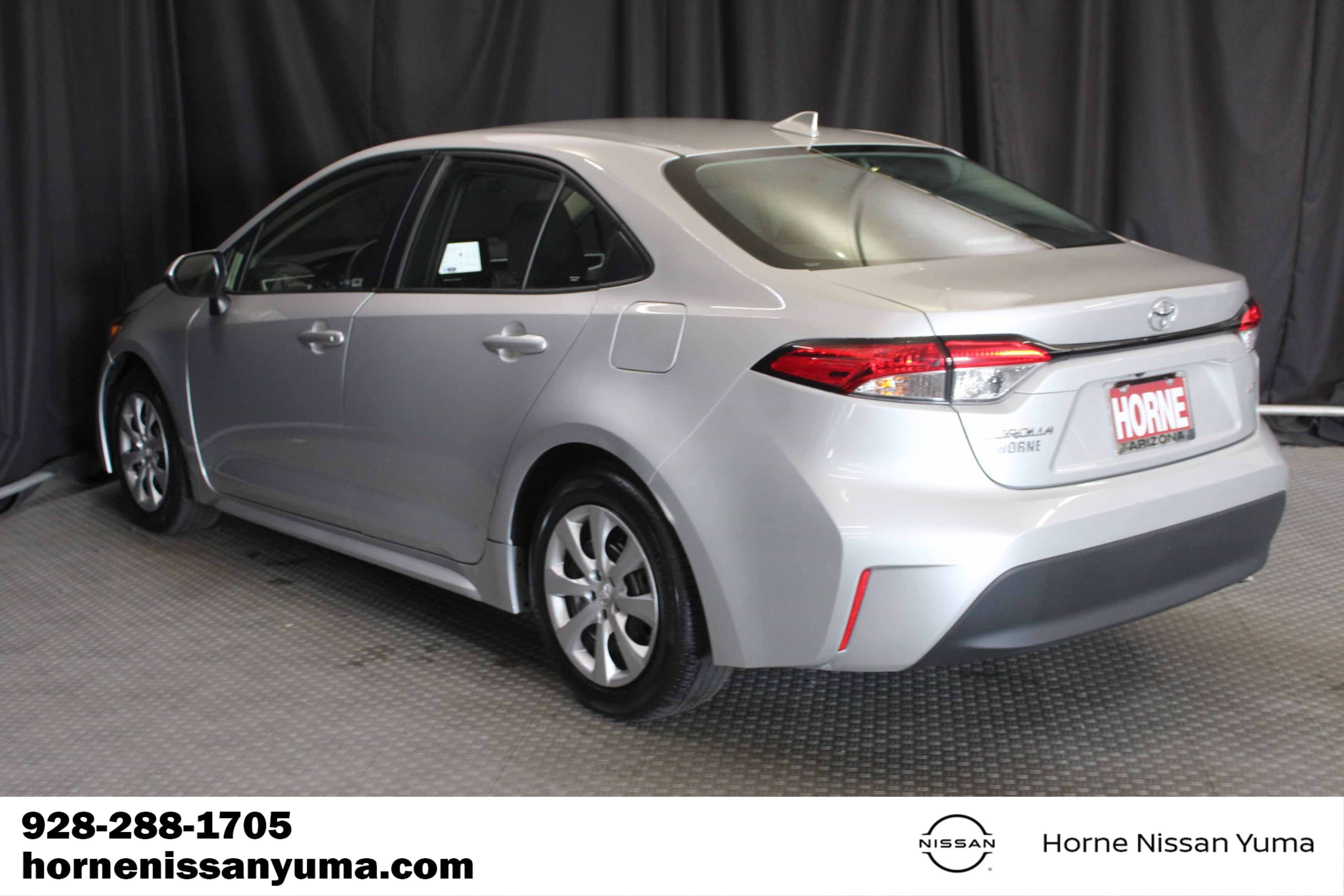 Used 2025 Toyota Corolla LE FWD image 15