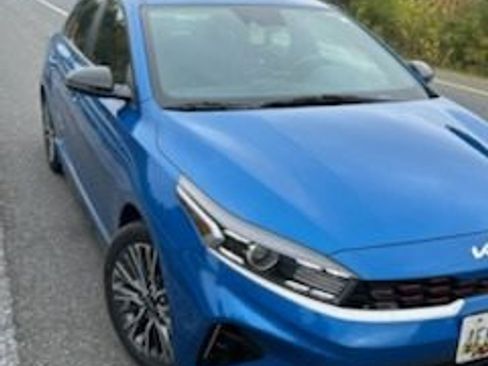 Used 2023 Kia Forte GT-Line image 35