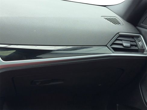 Used 2022 BMW 230i Coupe w/ M Sport Package image 43