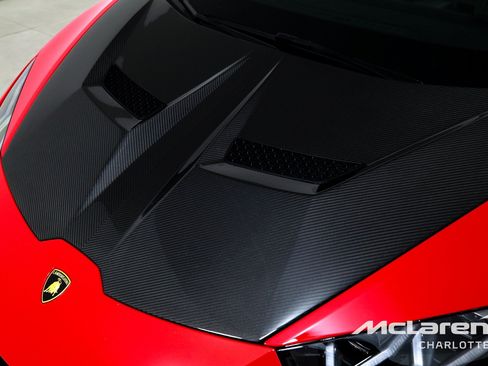 Used 2020 Lamborghini Huracan EVO AWD/4WD image 34