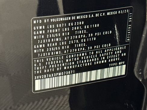 Used 2023 Volkswagen Tiguan SE image 26