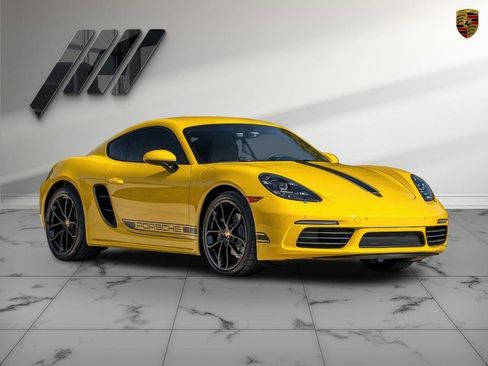 Used 2024 Porsche 718 Cayman Style Edition image 5