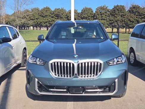 New 2026 BMW X5 xDrive40i AWD/4WD image 12