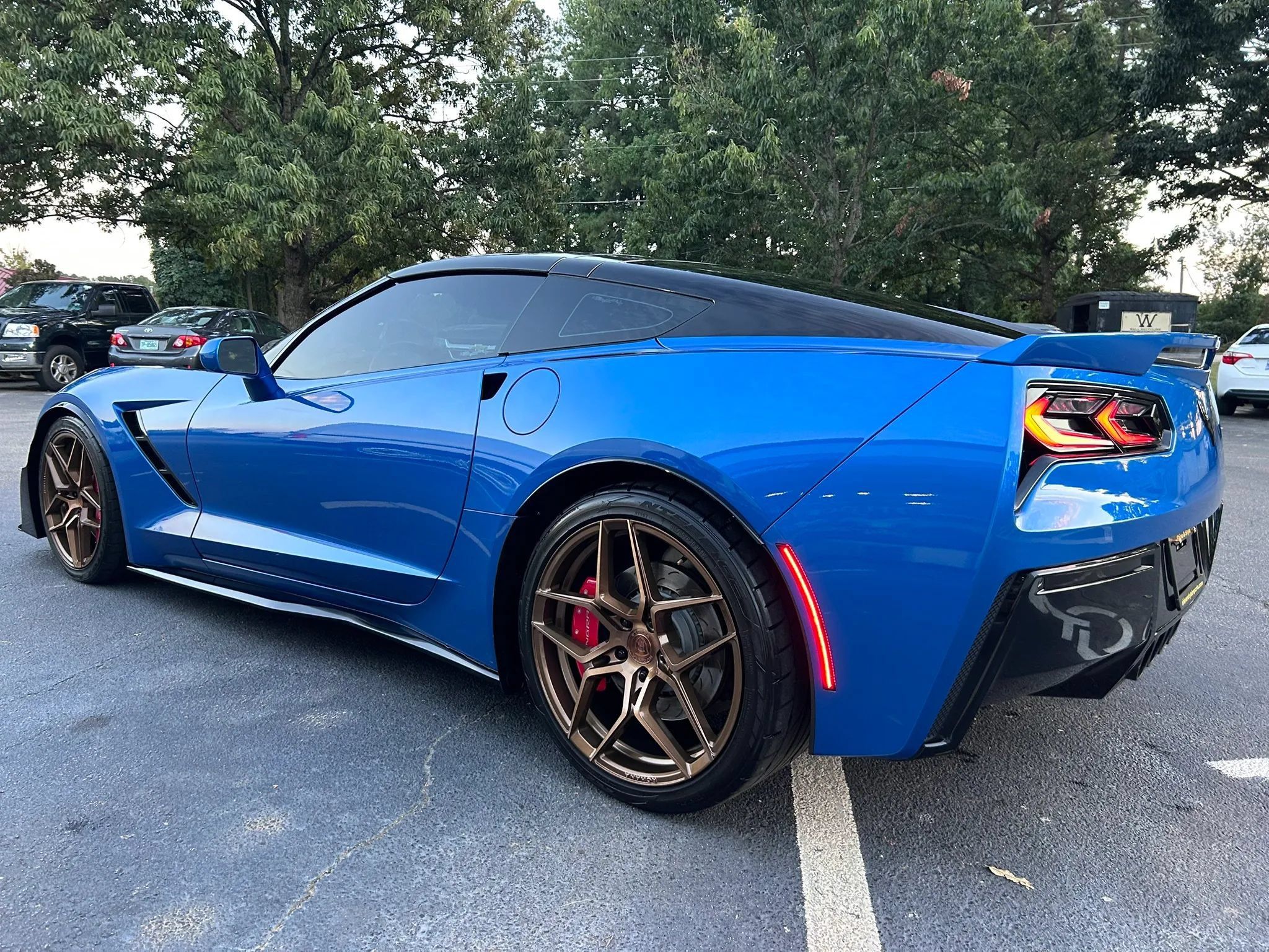 Used 2016 Chevrolet Corvette Stingray Coupe w/ 2LT Preferred Equipment Group RWD image 9