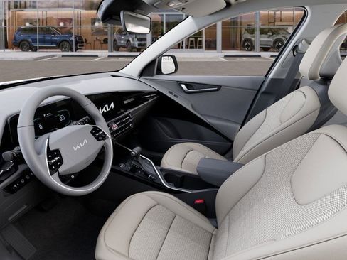 New 2026 Kia Niro EX image 17