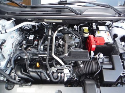 Used 2020 Nissan Sentra SR FWD image 12