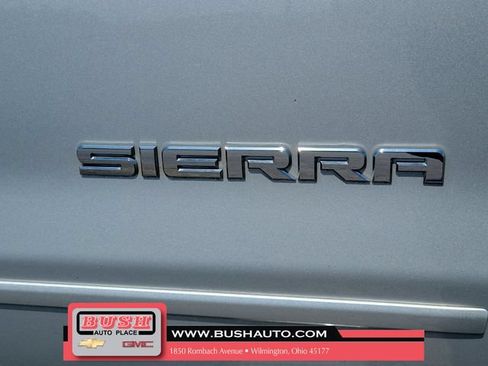 Used 2017 GMC Sierra 1500 SLE w/ SLE Value Package AWD/4WD image 8