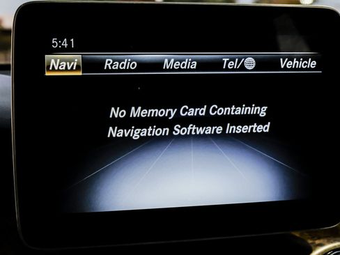 Used 2019 Mercedes-Benz GLA 250 w/ Convenience Package image 29