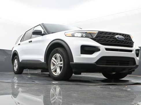 Used 2022 Ford Explorer 4WD w/ Class IV Trailer Tow Package image 9