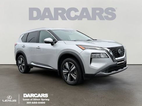 Used 2022 Nissan Rogue SL AWD/4WD image 1
