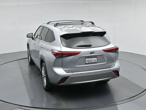 Used 2022 Toyota Highlander Platinum image 53