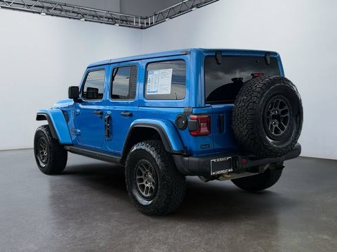Used 2022 Jeep Wrangler Unlimited Rubicon w/ Xtreme Recon 35" Tire Package AWD/4WD image 5