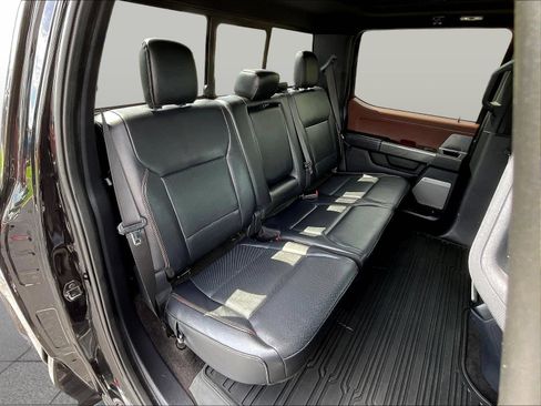 Used 2022 Ford F150 Lariat w/ Equipment Group 502A High AWD/4WD image 27