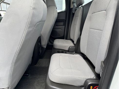 Used 2018 Chevrolet Colorado W/T w/ WT Convenience Package image 18