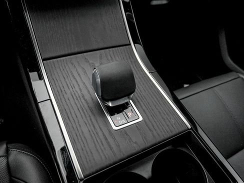 Used 2026 Land Rover Range Rover Velar S image 15