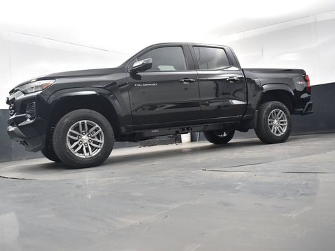 New 2026 Chevrolet Colorado LT AWD/4WD image 13