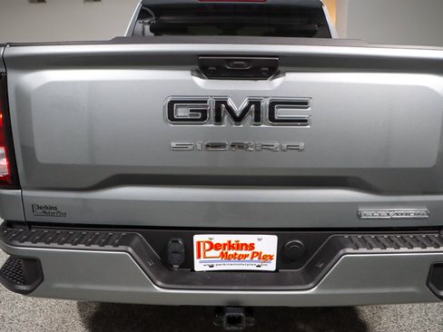 Used 2026 GMC Sierra 1500 Elevation AWD/4WD image 8