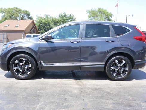 Used 2018 Honda CR-V Touring image 2