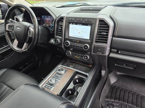 Used 2019 Ford Expedition Platinum image 35