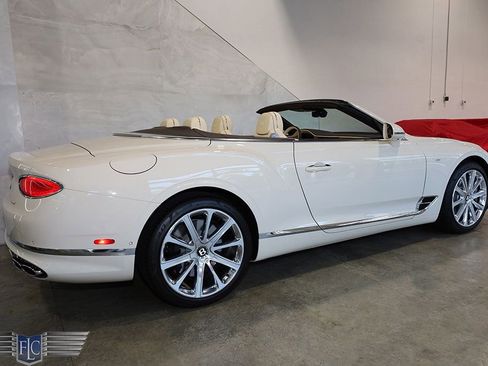 Used 2022 Bentley Continental GT AWD/4WD image 5