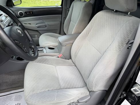 Used 2011 Toyota Tacoma 4x4 Access Cab w/ SR5 Pkg #2 image 12
