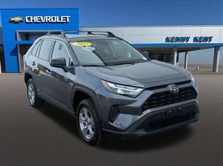 Used 2025 Toyota RAV4 LE AWD/4WD video 1
