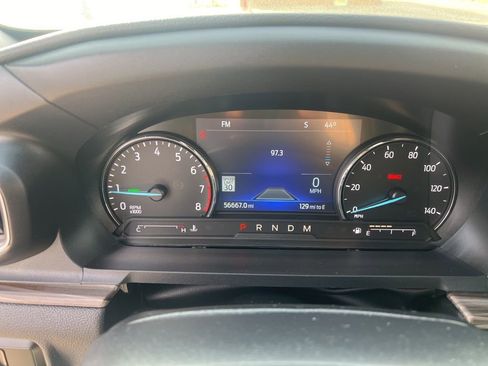 Used 2020 Ford Explorer Limited w/ Hybrid Equipment Group 310A image 13