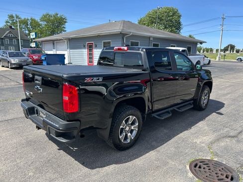 Used 2020 Chevrolet Colorado Z71 AWD/4WD image 4