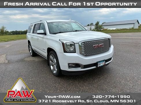Used 2016 GMC Yukon XL Denali w/ Open Road Package AWD/4WD image 2
